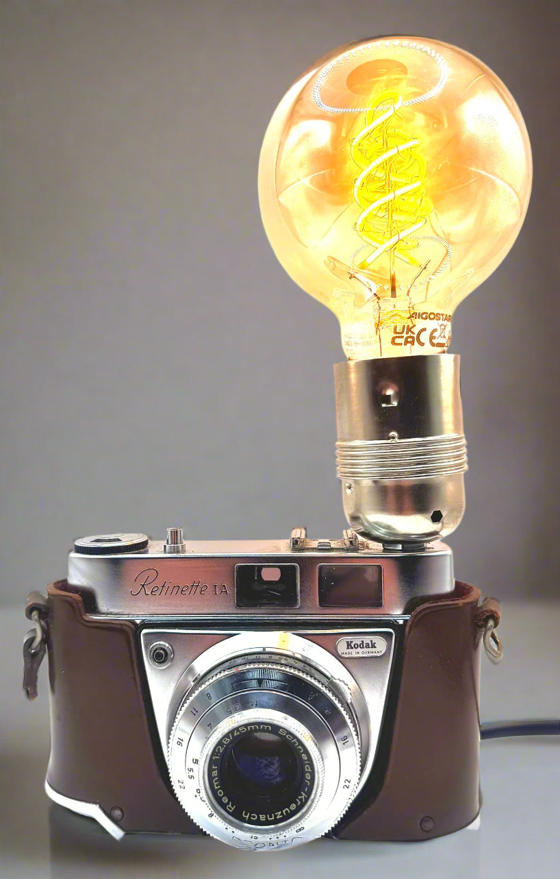 Kodak Retinette camera lamp