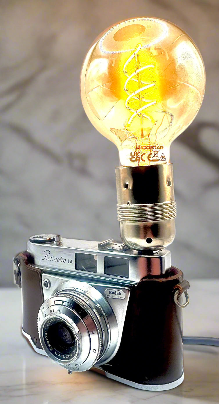 Kodak Retinette camera lamp