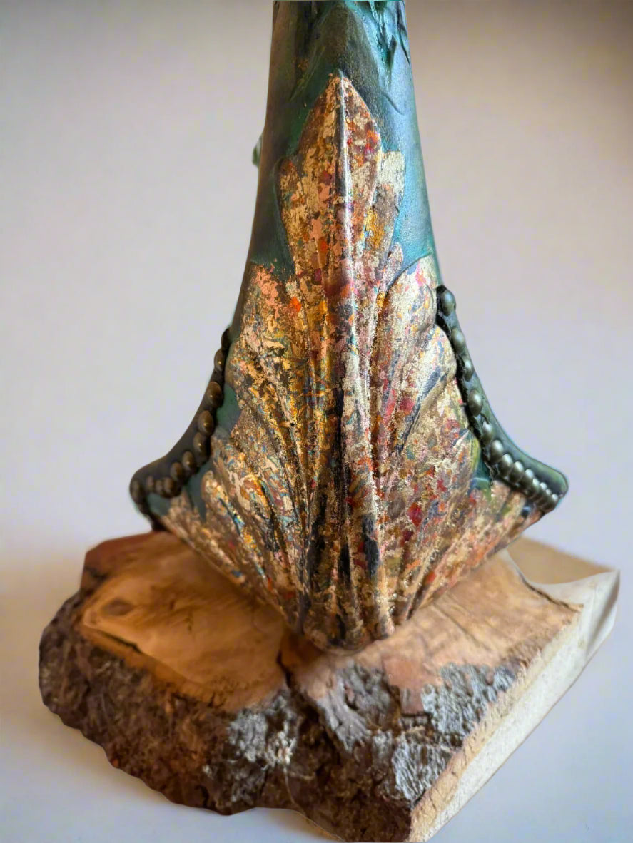 Dragon Claw Lamp