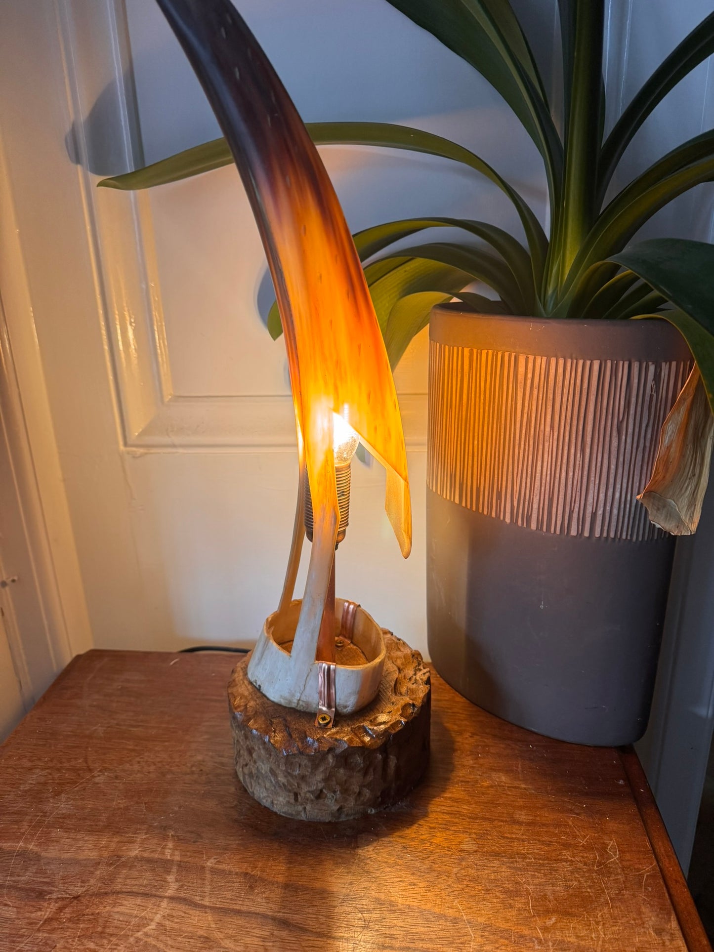 horn bird lamp