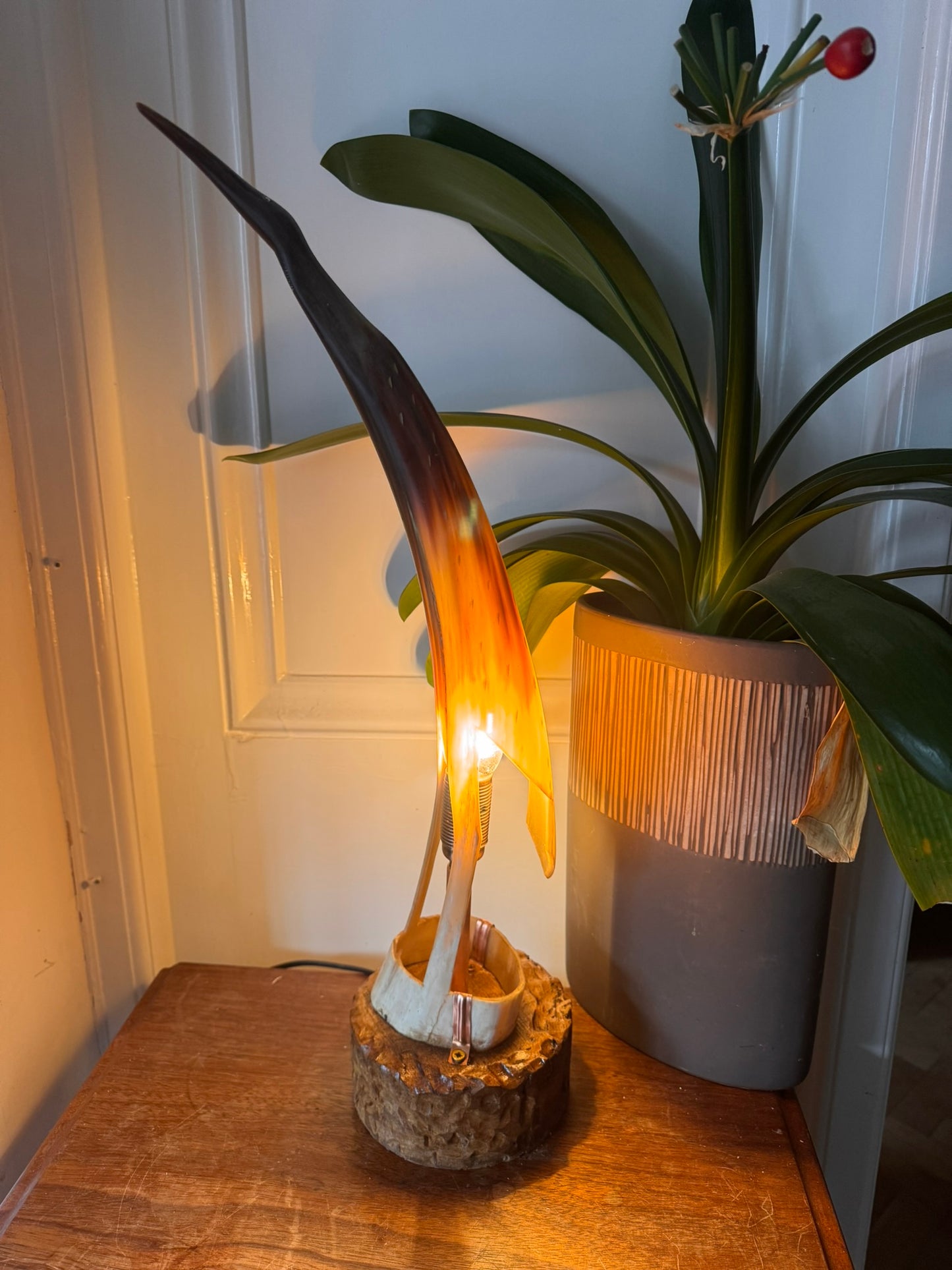 horn bird lamp